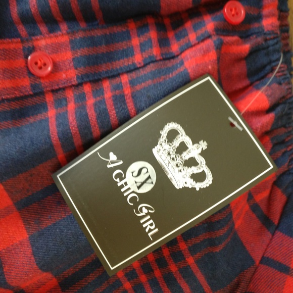 Off-the-Shoulder Plaid Blouse - Picture 2 of 4